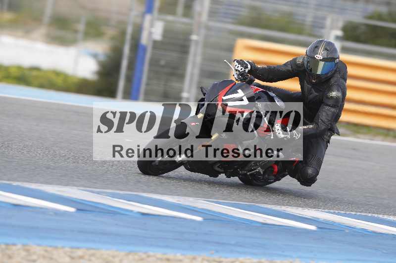 /Archiv-2024/01 26.-28.01.2024 Moto Center Thun Jerez/Gruppe gruen-green/77